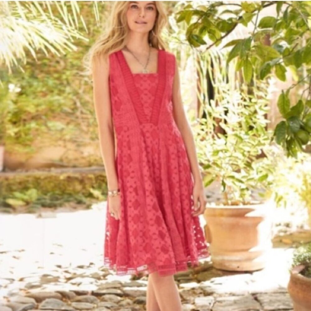 Sundance Romantic Gesture Coral  Inset Lace Sleeveless  Dress Size 4